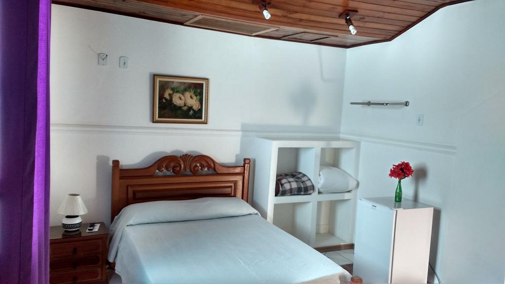 Hotel Platino Сан-Лоренсу Екстериор снимка